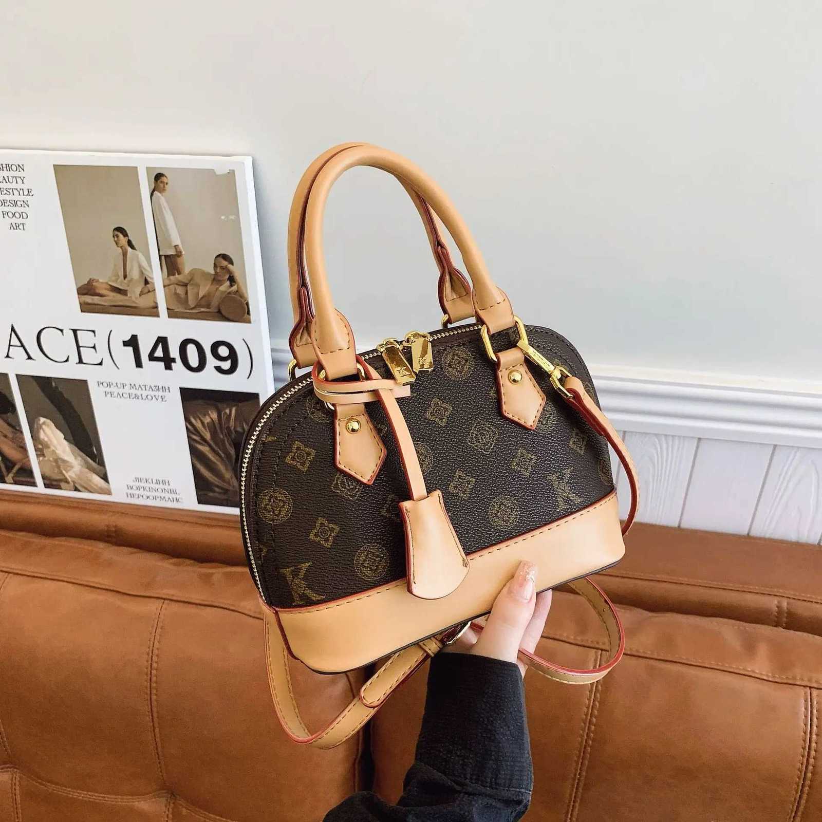 2025 Shell Print Shoder Bag Luxe Top Handle Purse for Wen Minimalist Crossbody Tote Fi Day-to-Night Bag Versatile Y251208