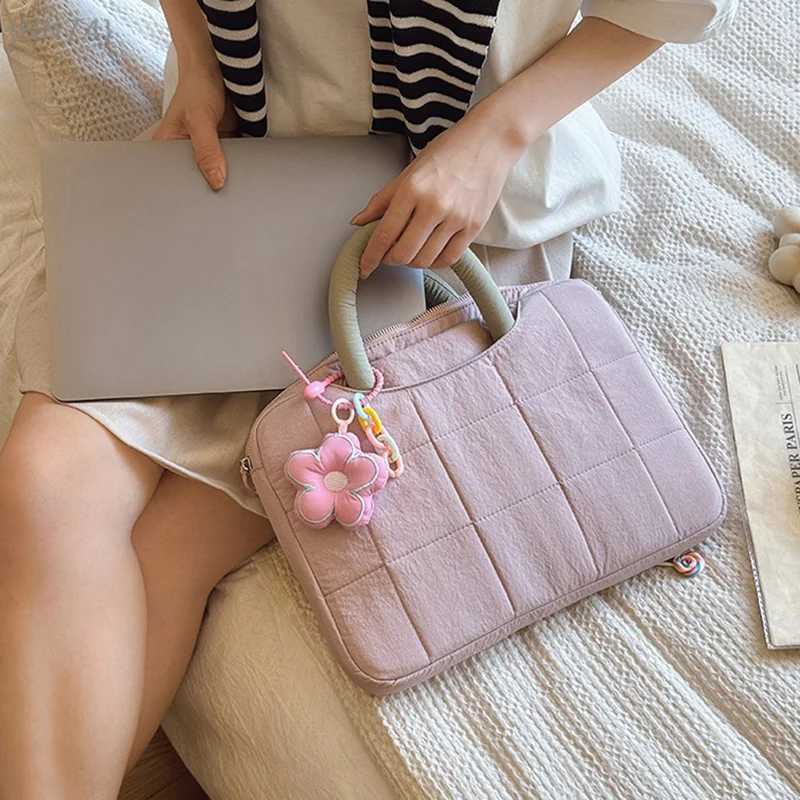 NoMulti-Device Cute Laptop Case - 13 Inch Shockproof Bag for Macbook Air iPad 97-11 InchT251208