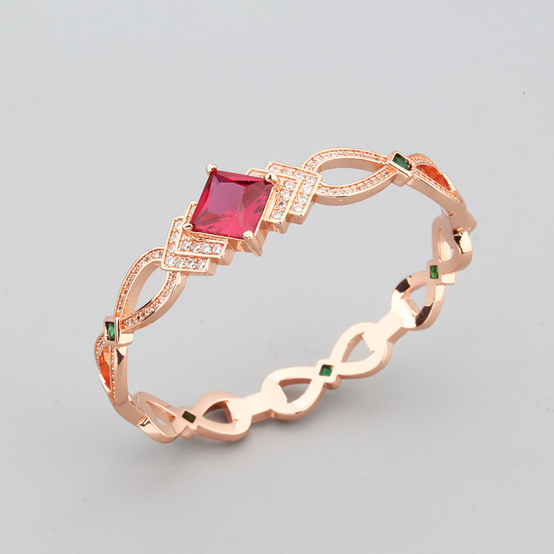 Minimalist Elegant Inlaid Imitation Ruby Star Bracelet Jewelry Three-Piece Set Gold-Plated Earrings Ring Accessories Set A5