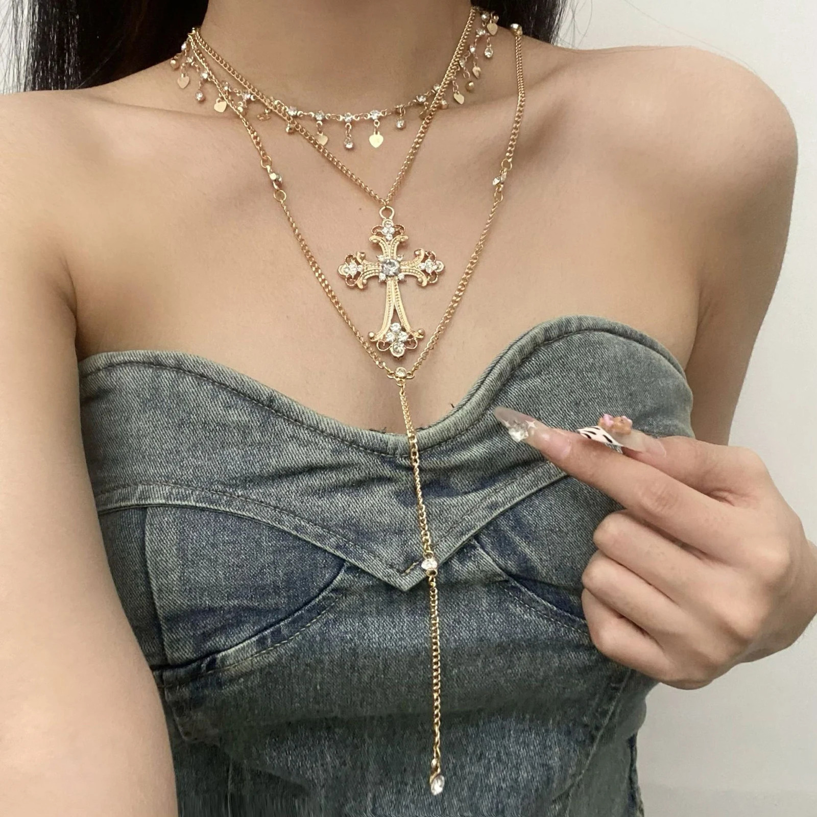 Vintage Multilayer Cross Tassel Necklace Women French Baroque Style Choker Chain Collarbone Jewelry for Dating Party Daily Match 251205
