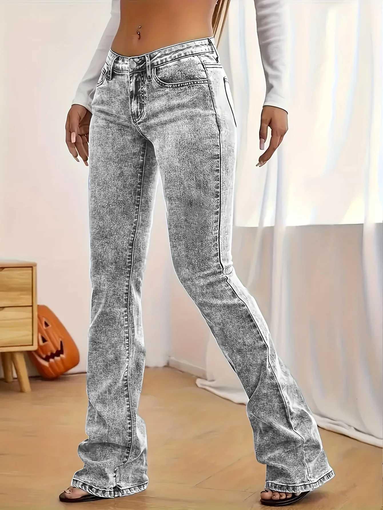 Fashion Womens Gray Low-Rise Slim Fit Bootcut Jeans Y2K Style Snow Wash Streetwear Elegant Denim PantsT251208