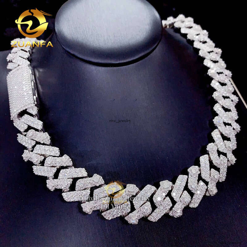 VVS Moissanite Promotional Special Price Sale 18mm Button Design GRA Certified Cuban Link Silicon Stone Chain Necklace