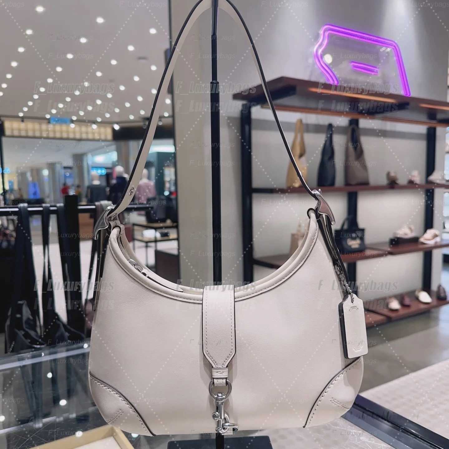 Hight 2 Quality Hobo 2 HAMPTONS half moon crossbody bags designer women hobos handbag leather underarm shoulder cross body Originals Totes wallet bag