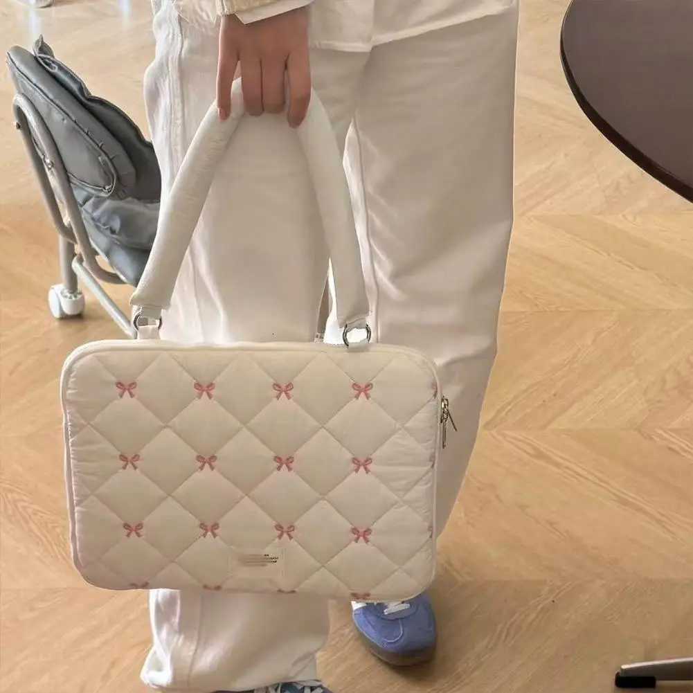 Anti Shock Laptop Bag with Thickened Buffer Layer Adjustable Wide Strap Multi Compartment Storage for Students Office WorkersT251208