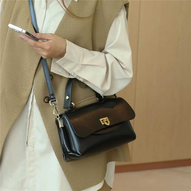 Hifi Vintage Genuine Leather Handbags For Wen 2025 Luxury Designer Sahel Tote Wide Strap Ladies Shoder Crossbody Bags Y251208
