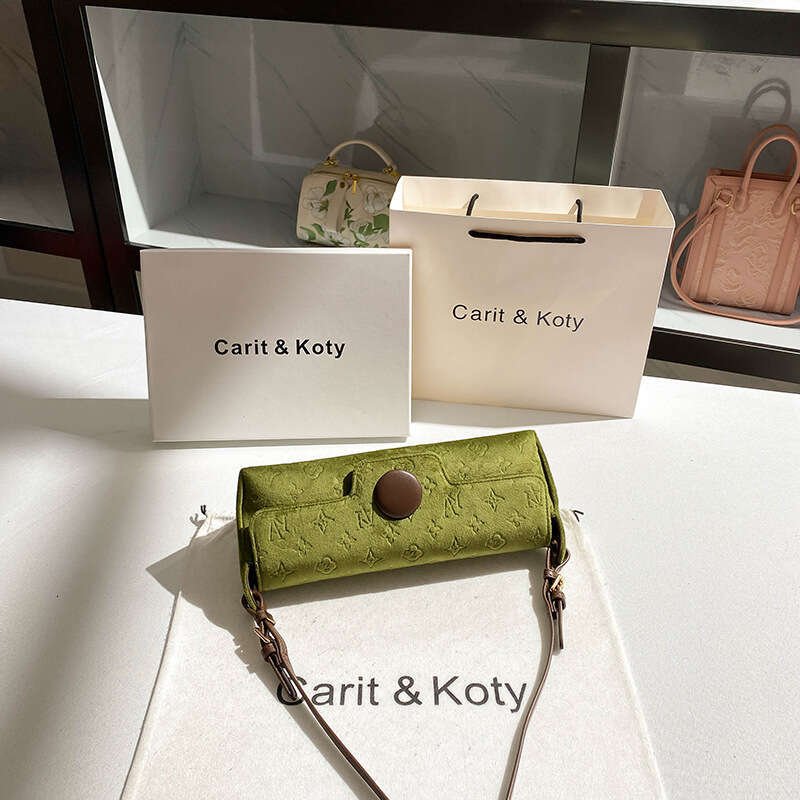 One-Piece Dropshipping High-End Velvet Baguette 2025 Autumn Winter New Vintage Embossed Underarm Bag Wholesale dh911043022JY