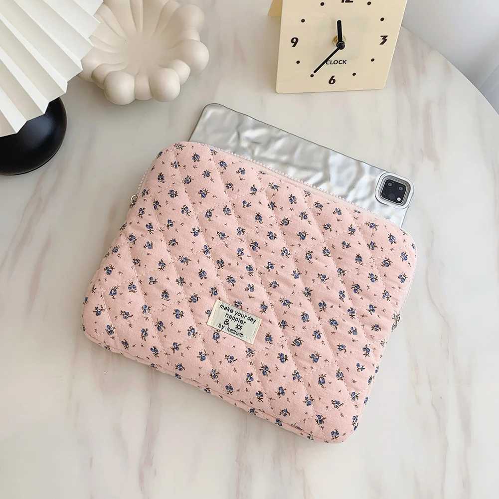 Flower Printed Laptop Sleeve Quilted Laptop Carrying Case Protective Notebook Bag for 11/13/15 Inch Laptop Tablet Women ClutchesT251208