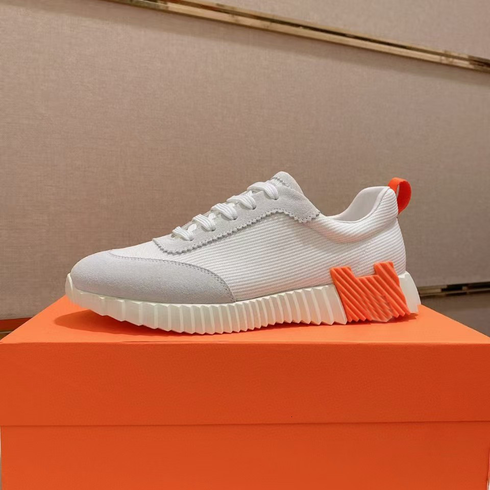 Bouncing Sneaker Designer Suede Casual Shoes Trainers Breathable Mesh Running Shoe Men Bounce Sneaker Women Sneaker Non-Slip Rubber Sole Flat Trainer H Word