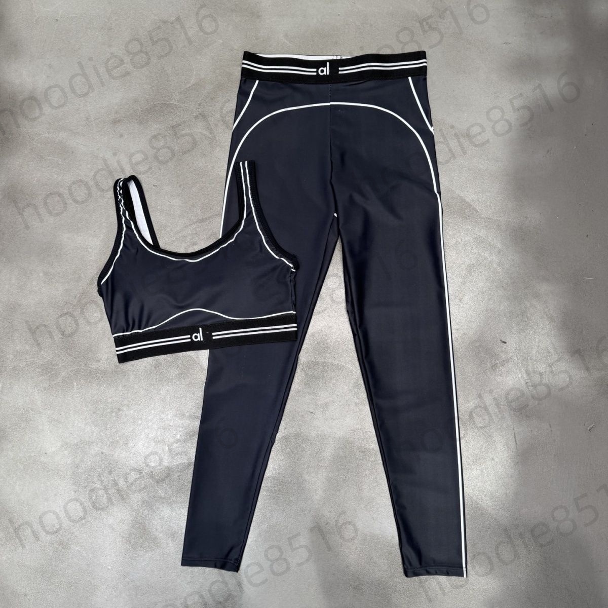 Designer Yoga Women 2Piece Yoga Set Tracksuit sport bra pants womens two piece set s Piece gym fitness set cross back yoga top Peach butt yoga pants Pilates running suit