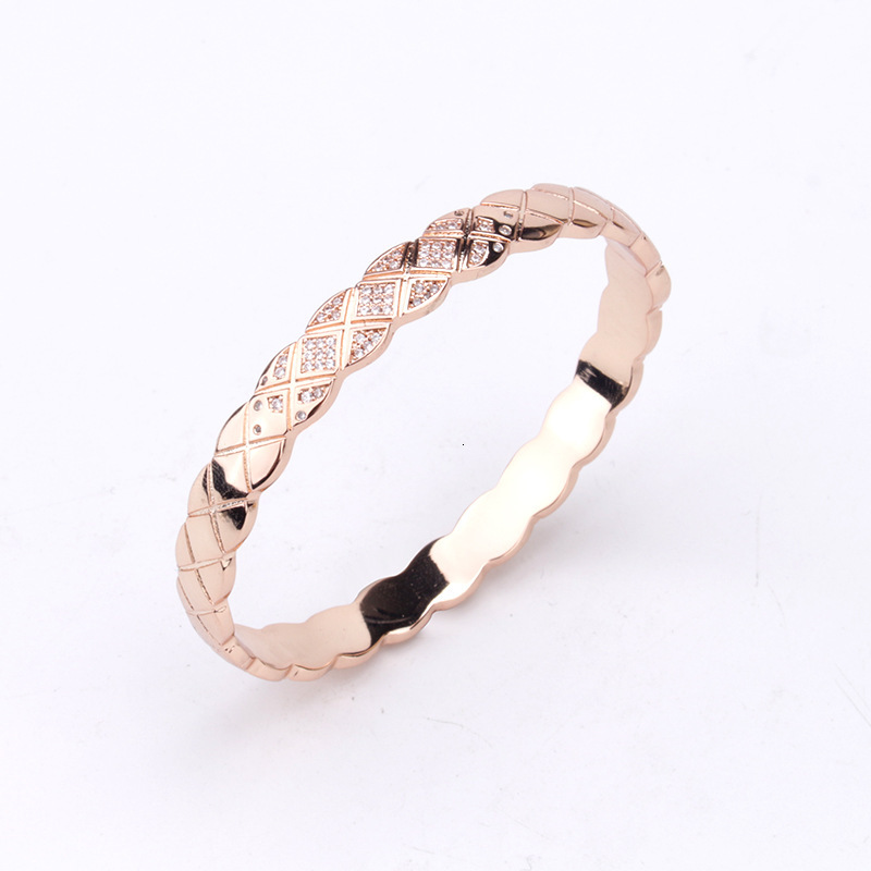 American Creative Small Fragrance Diamond Bracelet Micro Inlaid Zircon Versatile Women's Bracelet Simple Internet Celebrity Same Style Jewelry 9B