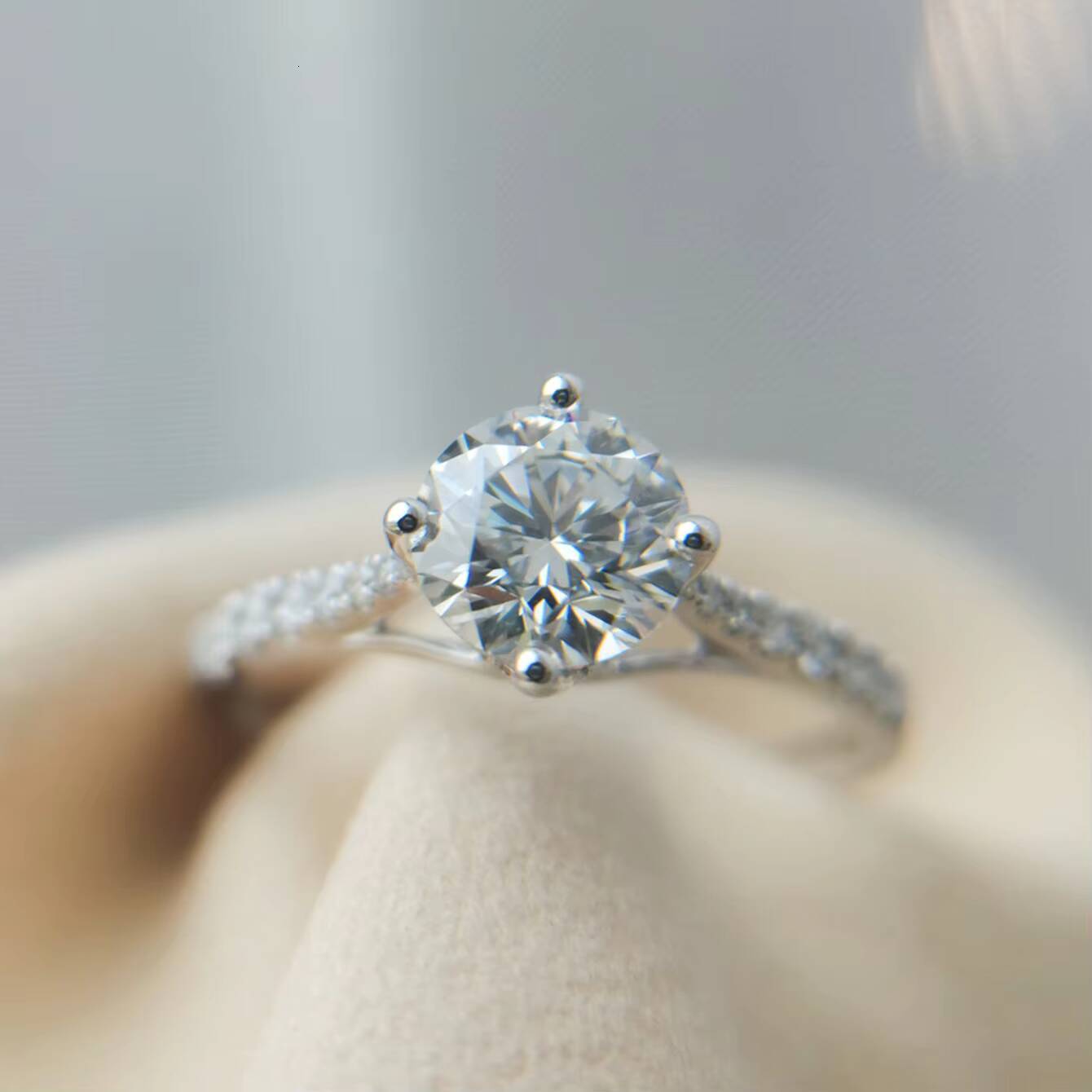 1Ct Round 3Ex Cut White IGI Certified Jewelry Lab Grown Diamond Ring 18K Gold
