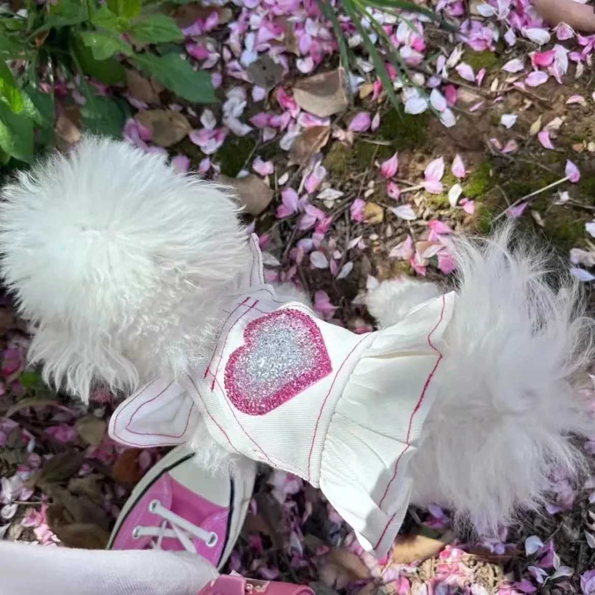 Pet Love Sequins Strap Skirt Dog White Denim Spring Autumn Pet Clothing Yorkshire Maltese Small Dog Pet Clothes Puppy Clothes M251208