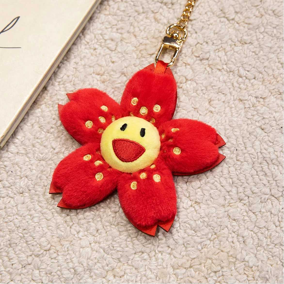 Cute Sunflower Plush Keychain Toy Stuffed Flower Soft Doll Small Pendant Keychain Fashionable Backpack Pendant Christmas GiftXJ251208