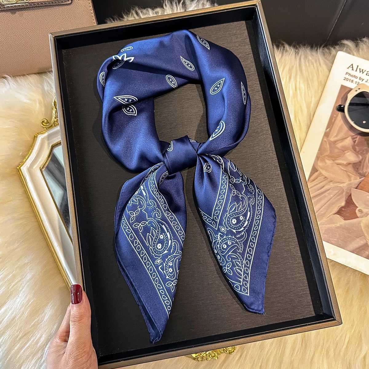 Luxury New 70cm Square Paisley Print Square Silk Scarf Casual Elegant Thin Breathable Neck Women Windproof Head Wrap Hair Scarves Y251208