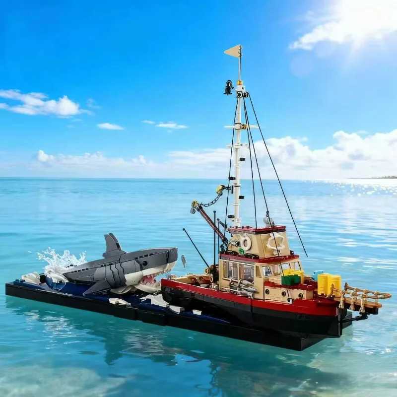 2025 NEW MOC 21350 Great White Shark Building Block Model Pirate Ship Fishing Boat 1497PCS Set Toys Christmas Birthday Gifts K251208
