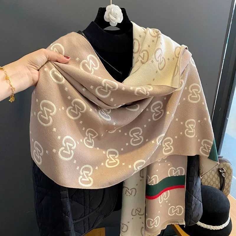 Luxury Luxury Designer Scarf Women Cashmere Pashmina Shawl Scarves Warm Winter Blanket Large Wrap Stoles Bufanda Ladies Stripe Wraps Y251208