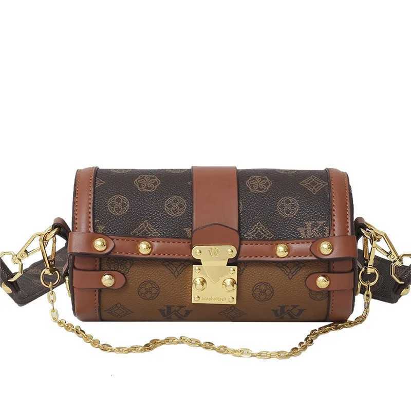 2025 New Wens Chain Strap Cylinder Bag Vintage Underarm Sling Chic Crossbody Purse for Daily Elegant Versatile Y251208