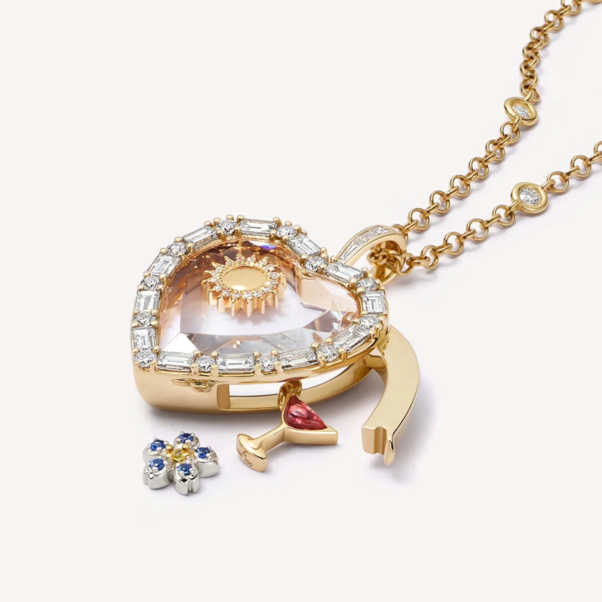 Cross-Border Hot-Selling Retro Personalized Photo Necklace Openable DIY Pendant Hollow Design Transparent Box