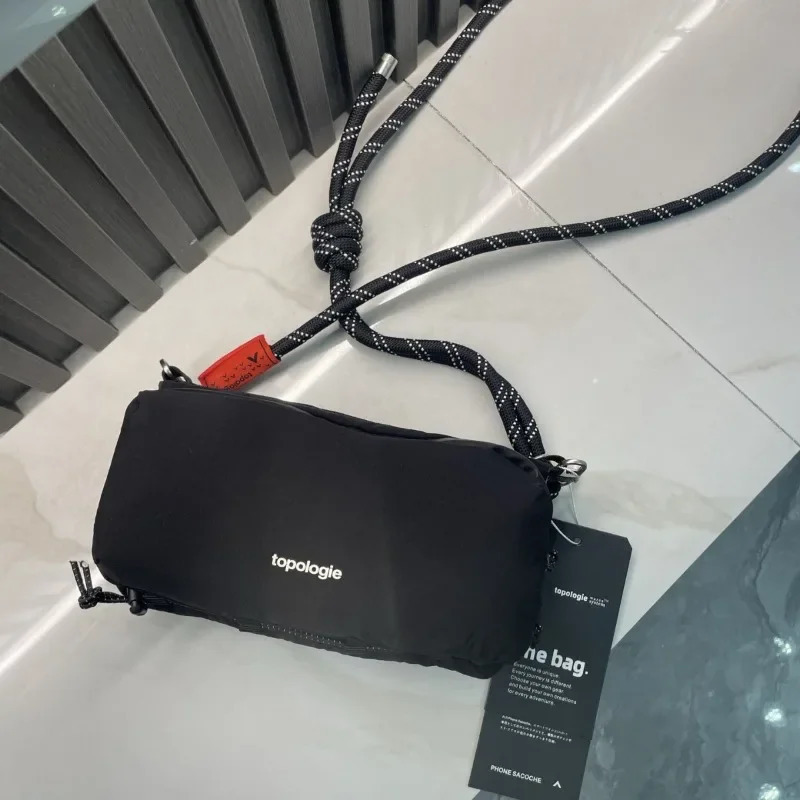 Topologie waterproof sports crossbody water cup bag niche and versatile single shoulder underarm pillow 251205