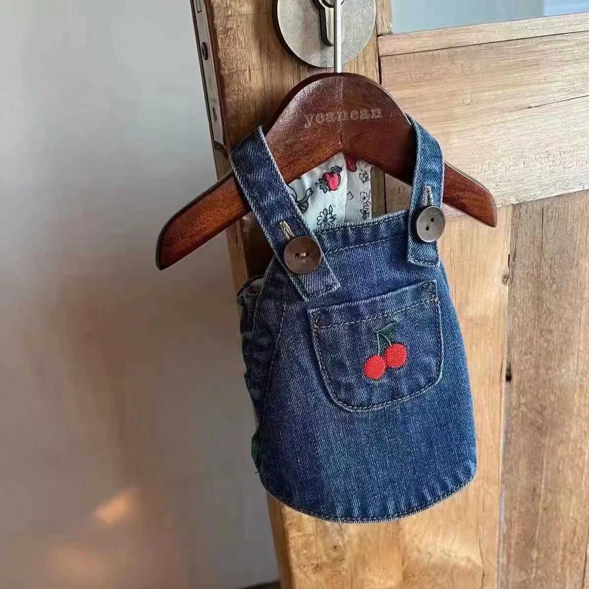 Dog Denim Strap Skirt Spring Autumn Dog Slip Dress Pet Cat Denim Skirt Tedby Denim Skirt Bear Small Dog Clothes Puppy Dog Dress M251208