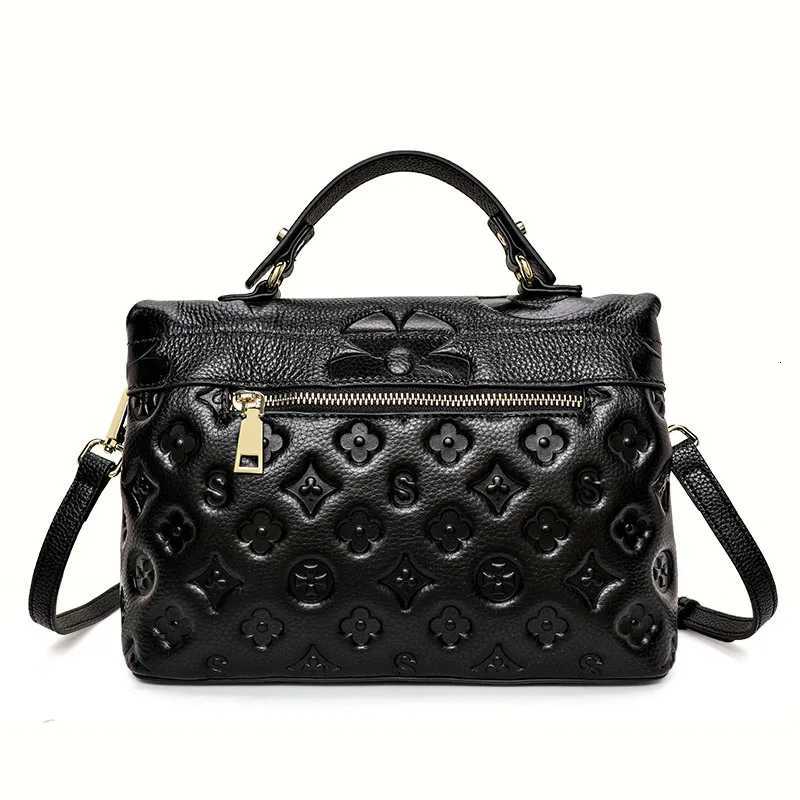 Aidrani Fiable wens e shoder crossbody square bag made of cowhide material printed design black Y251208