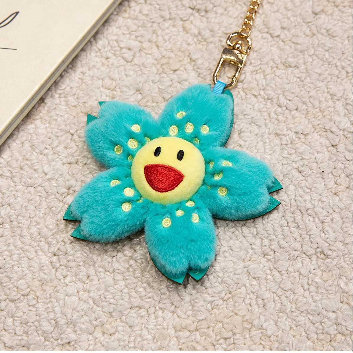 Cute Sunflower Plush Keychain Toy Stuffed Flower Soft Doll Small Pendant Keychain Fashionable Backpack Pendant Christmas GiftXJ251208