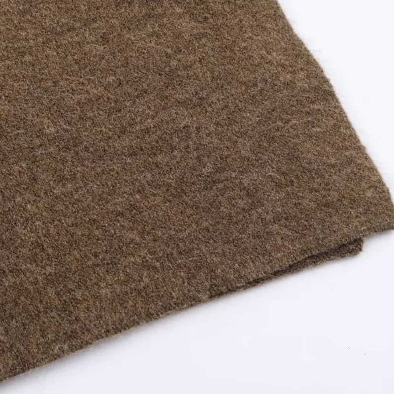 Luxury Elegant Lady Tippet Knitted Cape Winter Women Cloak Coat Camping Vocation Warm Clothing Loose Tops Streetwear Wraps Ponchos Y251208