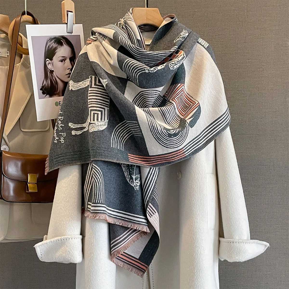 Luxury Winter Cashmere Scarf Women Luxury Horse Print Scarves Shawl Female Wrap Scarves Lady Thick Warm Blanket Gift Echarpe Pashmina Y251208