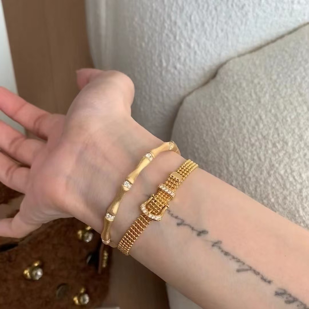 14K Real Gold Plated Zircon Horseshoe Clasp Bracelet Light Luxury High-end Feel Vintage Fashionable Versatile Jewelry - view 3