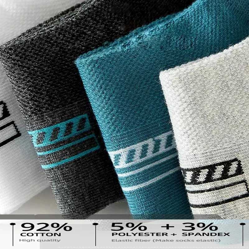 5Pairs New Spring Summer Socks Cotton High Quality Men Sports Breathable Casual Spring and Autumn Mid-Tub Socks Meias Size38-45T251209