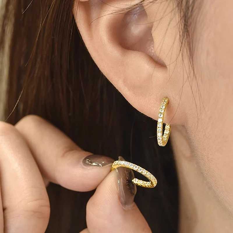 Huitan Simple Gold Color Loop Earrings Women Shiny Zirconia Jewelry for Daily Wear Teen Girls Versatile Fashion Accessories H260129