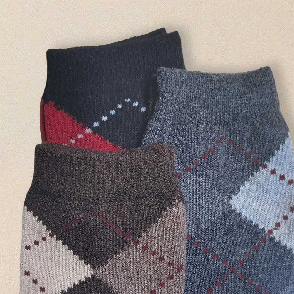 5 Pairs Fashionable Versatile Men Autumn Winter Socks With Geometric Patterns Comfortable Soft and Thickened Casual SocksT251209