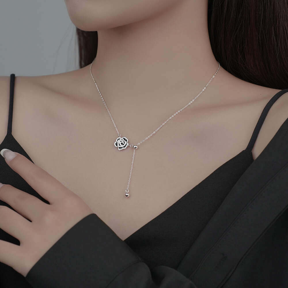S925 Sterling Silver Camellia Elegant Collarbone Chain for Women French Retro Niche Design Light Luxury Tassel Necklace Wholesale