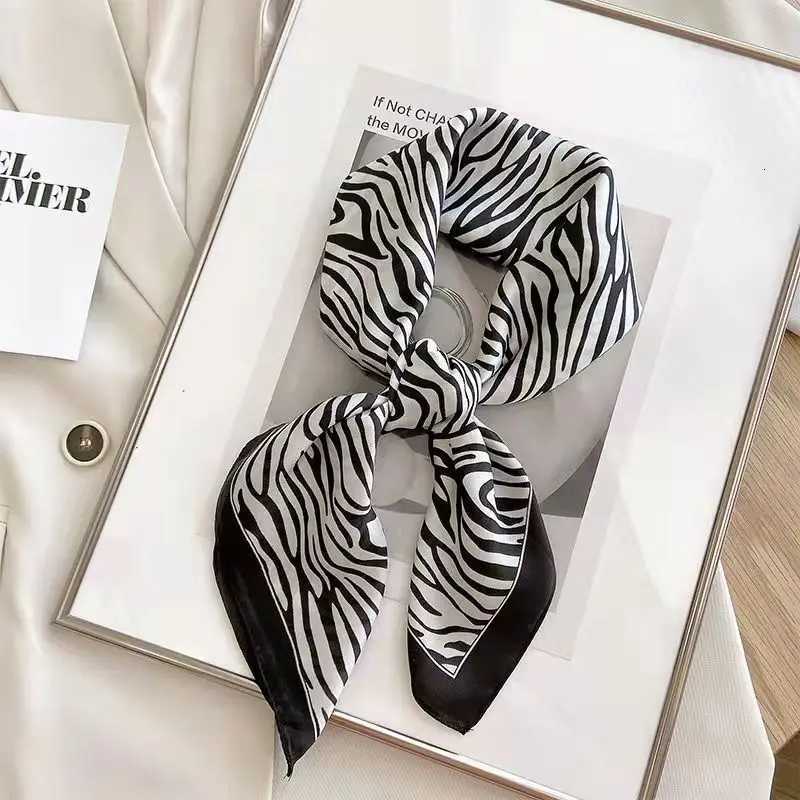 Luxury New Fashion Zebra Printed Square Scarf Soft Satin Thin Smooth Neck Scarf 7070cm Vintage Style Sunscreen Headscarf For Women Y251208