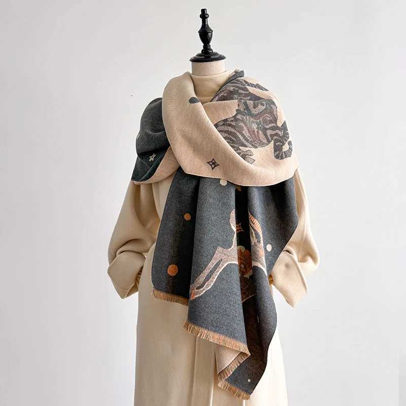 Luxury Womens Faux Cashmere Winter Scarf - War Horse Pattern Thick Warm Blanket Scarf Fashionable Luxurious Easy-Match with Coat Y251208