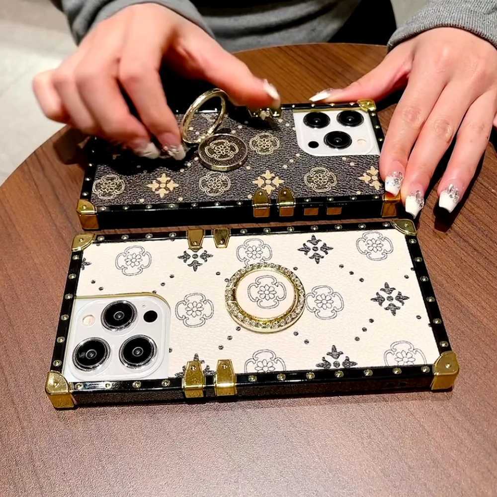 Retro Wen Phone Case Luxury Flower Pattern Soft Leather Cover for iPhone 17 pro Max 17 Air 15 16 pro Max 16E 11 12 13 14 plus C251209