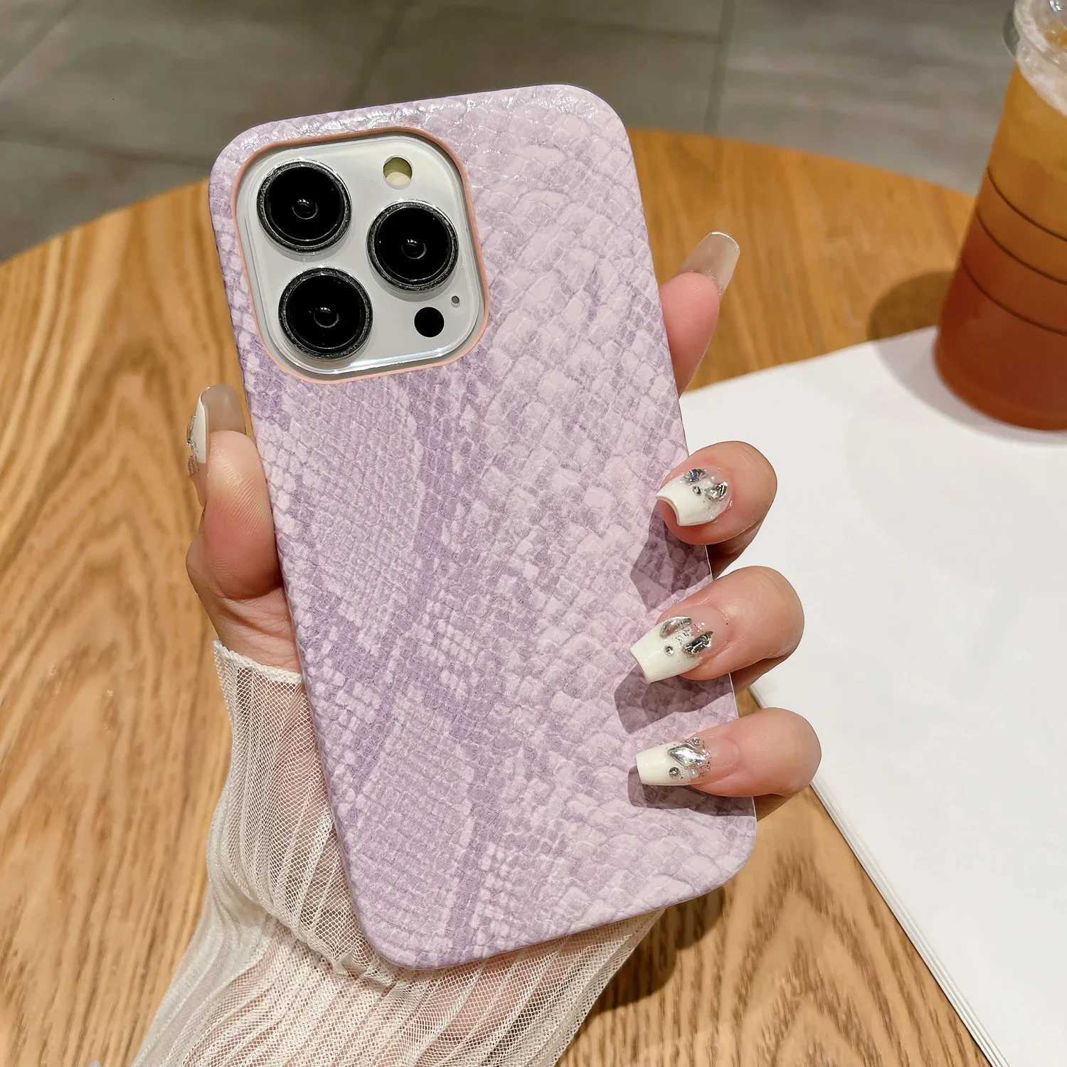 Luxury Snake Texture Leather Phone Case for iPhone 16 15 14 Pro Max Plus 13 12 11 Cases Leather Soft Cover Wan Girl C251209