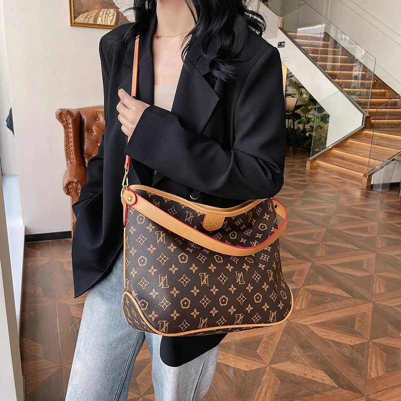 Stylish Crossbody Handbag Wen High Grade Leather Made Famous Designer Popar Classic Charm Y251209