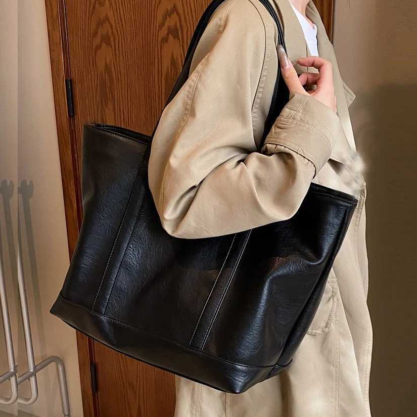 Soft PU Leather wen handbag Large Capacity Ladies Shopping Shoder Bag Casual big Tote fem Hand bag green bolsas Y251209