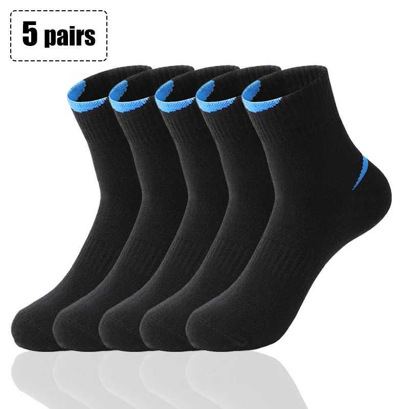 5 Pairs/Lot Mens Running Socks Casual Breathable Outdoor Sports Cotton Mens Socks Black White Soft Summer for Male Socks 38-45T251209