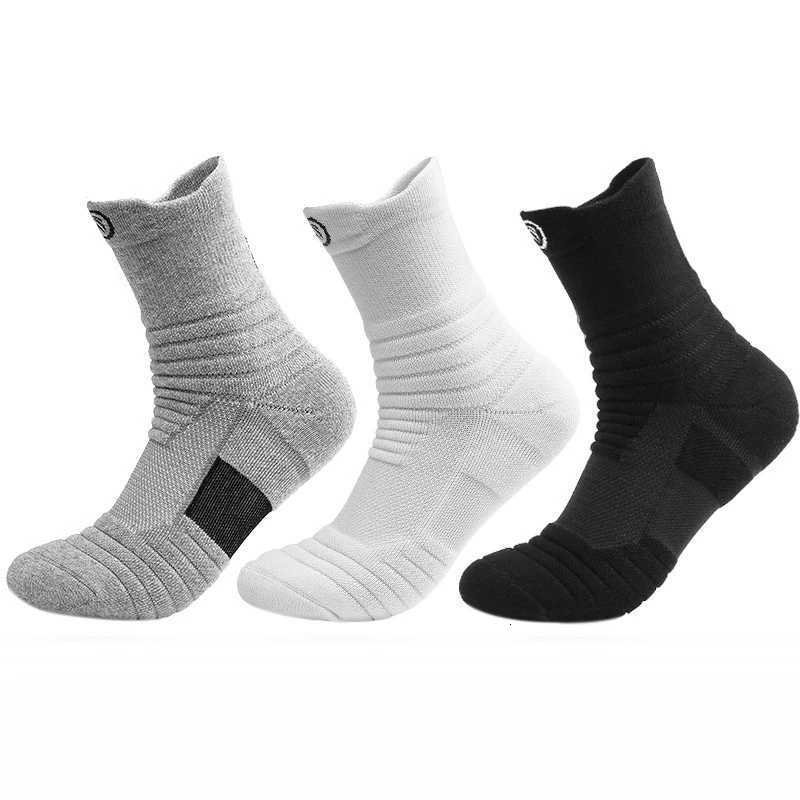 Running Sports Socks Breathable Sock Moisture Wicking Seamless Athletic Socks Long Short Sweat Deodorant Towel Sox Men SocksT251209
