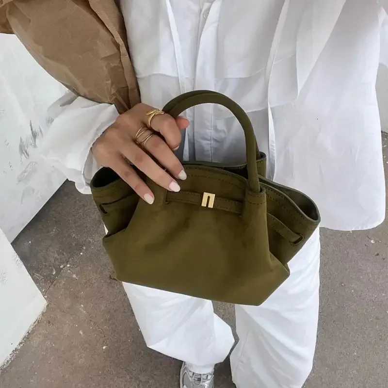 Green Handbag Wen Autumn Winter 2025 Versatile Single Shoder Underarm Bag Temperament Frosted Large Capacity Tote Bag Y251209