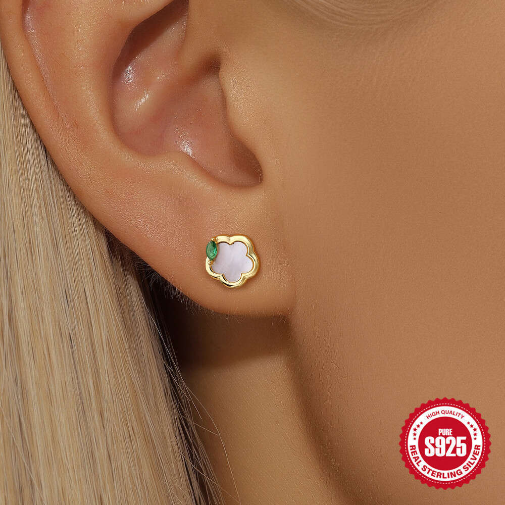 Earring For Women Designer Luxury 2026 S925 Sterling Silver Daily Wear Luxurious Diamond-Encrusted High-End White Shell Flower Hoop Ear Clips Women 