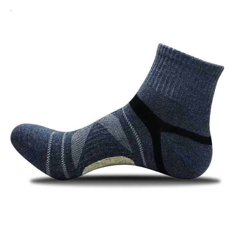 New Breathable Jogging Socks To Protect Ankle Strain Sports Socks Middle Tube Running Socks For Men Women Training UnisexT251209