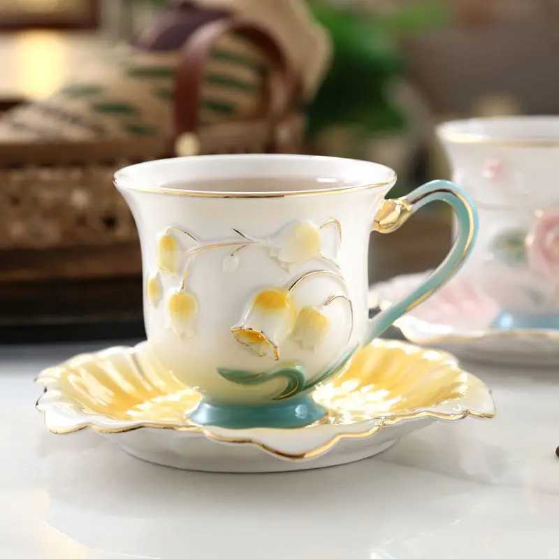Creative Ceramic Coffee Cup Saucer Embossed Floral g He Breakfast Milk Oatmeal g Afternoon lia Flower Tea Cup Gifts H251209