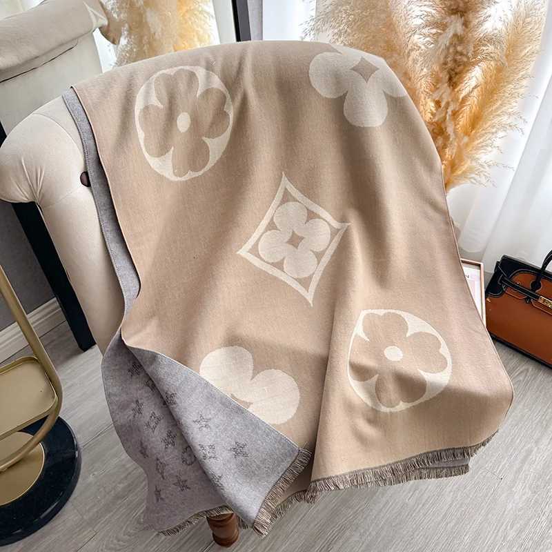 Luxury Laest Design Elegant Pashmina Shawl Imitation Cashmere Jacquard Pattern Scarves Winter Collocation Thickened Warm Scarf Shawl Y251208