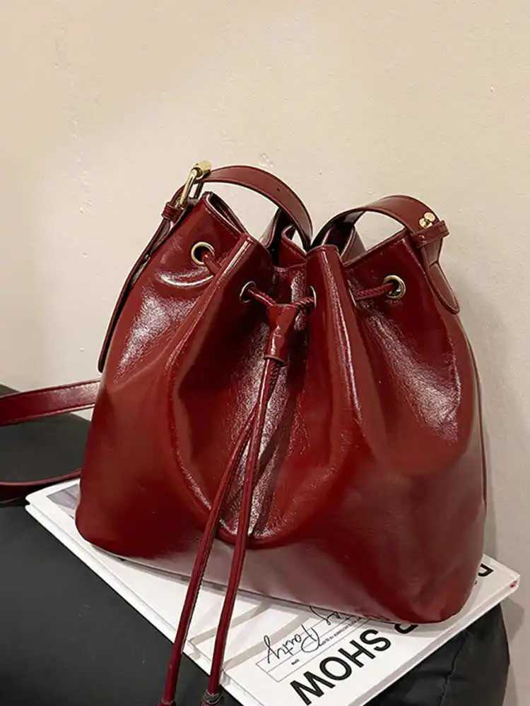 Wens Bucket Bag High-end Drstring Single Shoder Bags 2025 Ladies Autumn Winter New Trend PU Leather Crossbody Pack Y251209