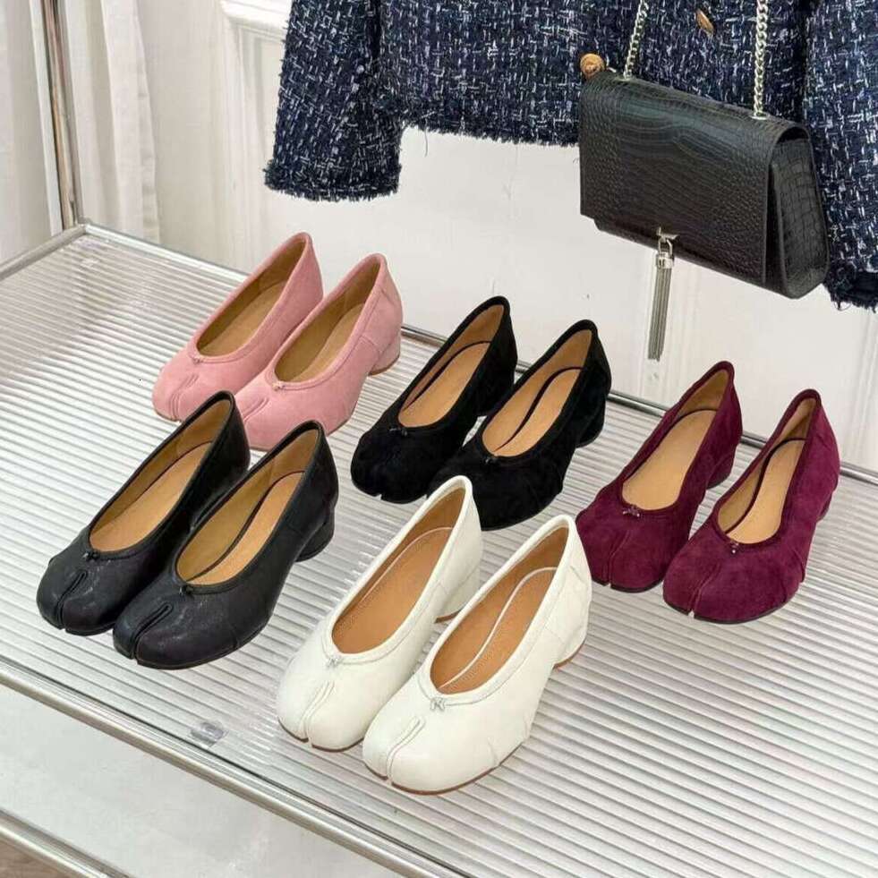 Luxury ballet flat Tabi Split toe Pleated designer shoe woman mary jane suede Pumps Slip on high heel genuine leather Chunky Heel loafers Simple dress office shoes