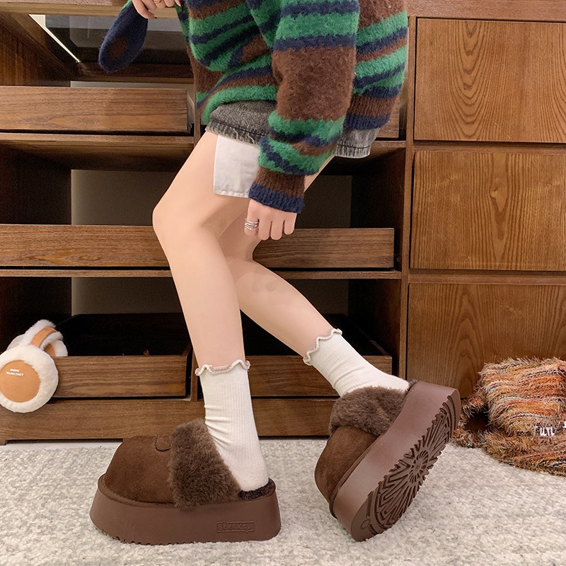 free shipping Fashionable thick soled cotton slippers for women in autumn winter suitable for outdoor wear with a foot kick toe cap half slippers snow