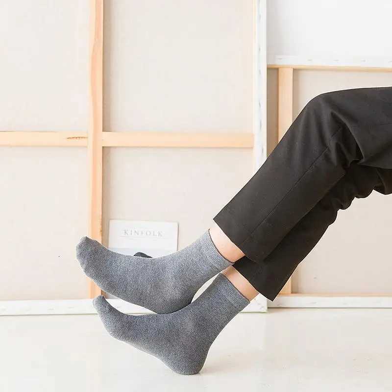 10 Pairs 20 Pcs Business Casual Cotton white Socks Men Spring Autumn Winter Solid Colors Crew Socks Male Breathable Socks MeiasT251209